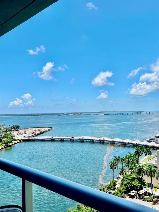 495 BRICKELL Avenue # 1605, Miami FL 33131