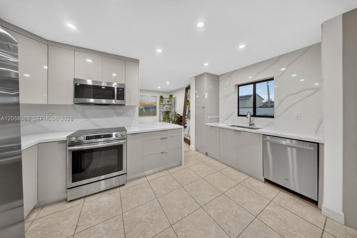 12510 SW 95th Ter, Miami FL 33186