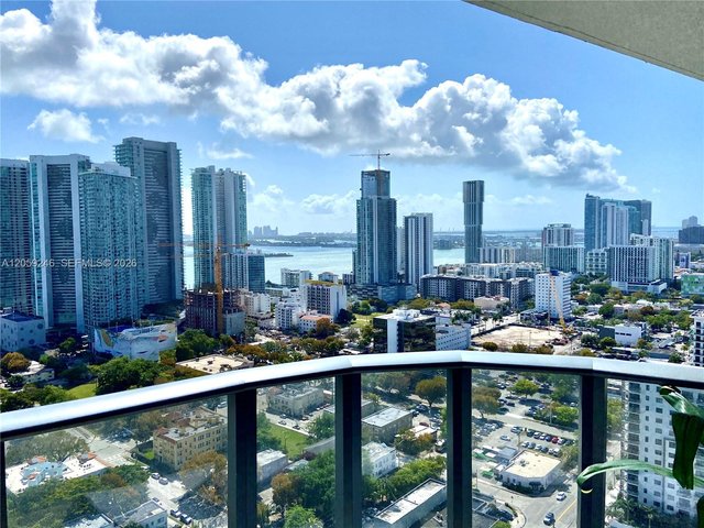 121 NE 34th St # 3105, Miami FL 33137