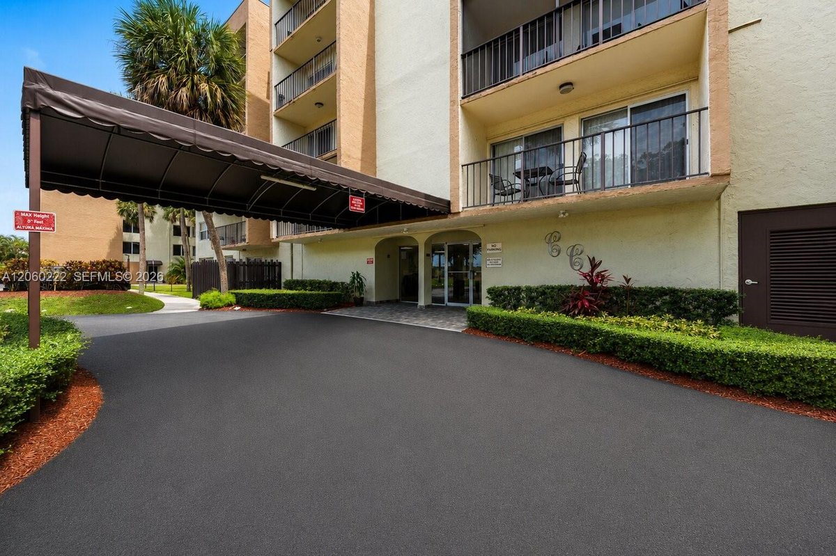 14250 SW 62nd St # 521, Miami FL 33183
