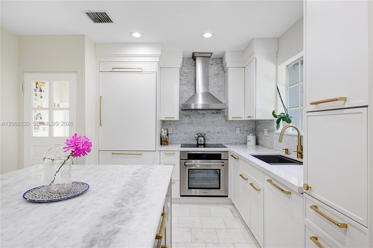 349 NE 96th St, Miami Shores FL 33138