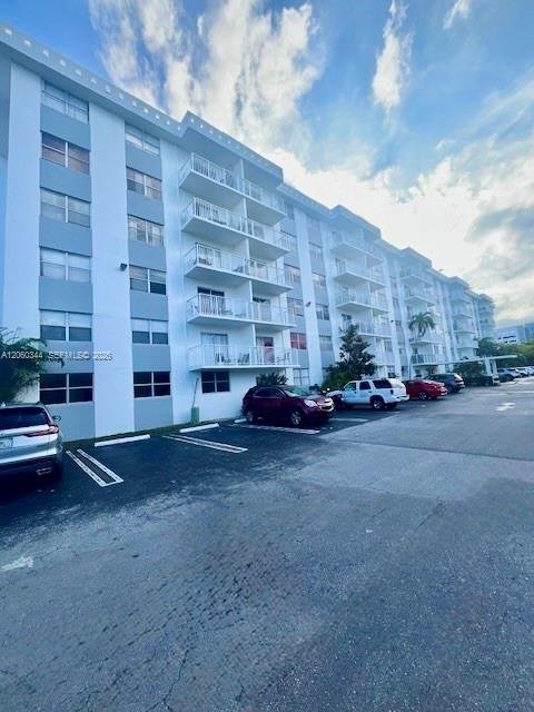 North Miami Beach, FL