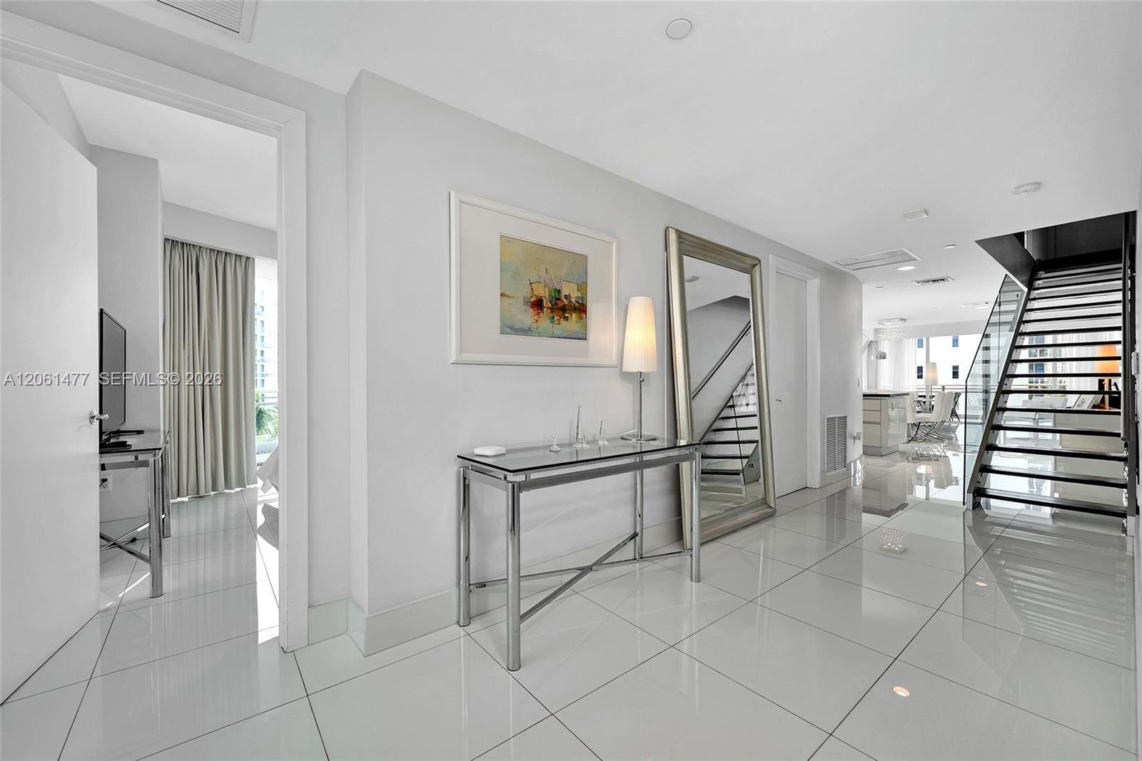 2950 NE 188th St # 449, Aventura FL 33180