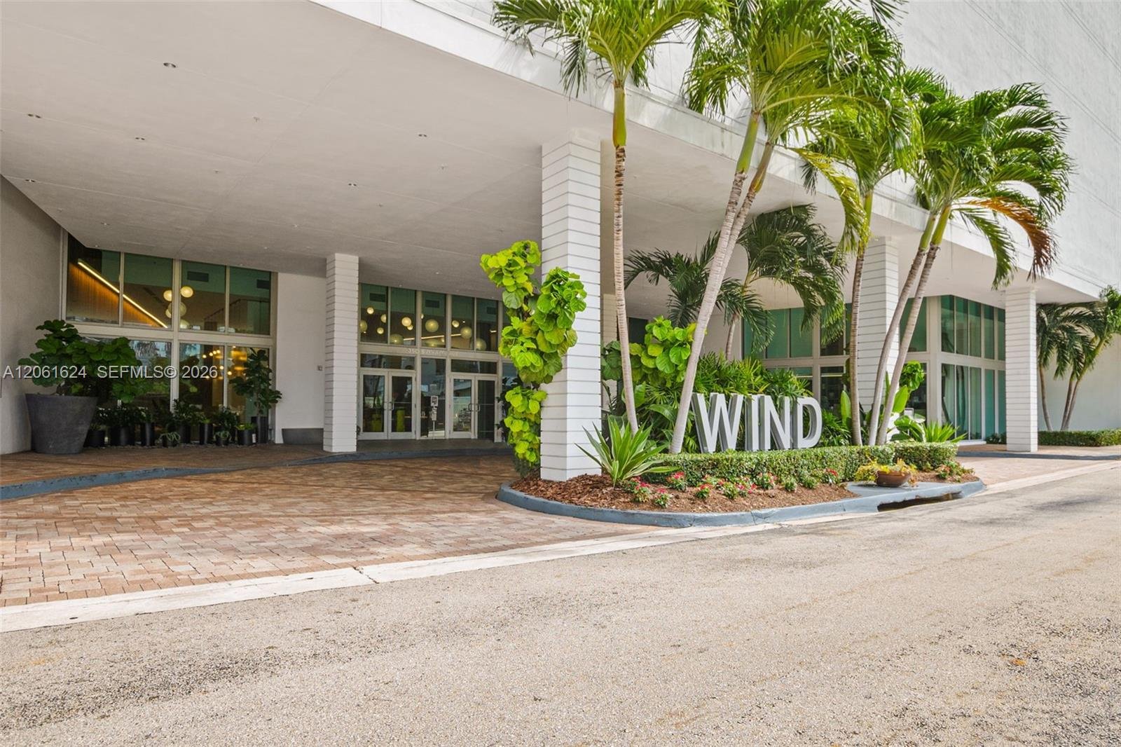 350 S Miami Ave # 1805, Miami FL 33130
