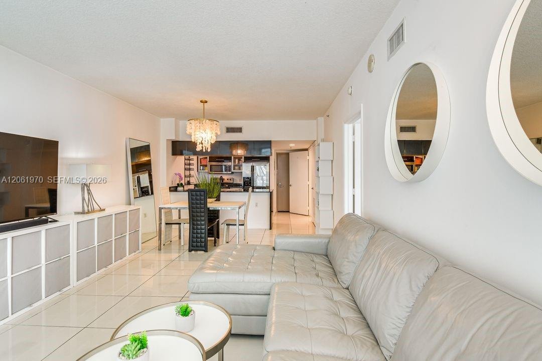 1750 N Bayshore Dr # 1909, Miami FL 33132
