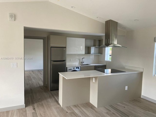 8035 Abbott Avenue # 102, Miami Beach FL 33141