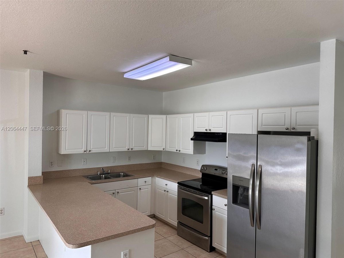17350 NW 67th Ave # 205, Hialeah FL 33015