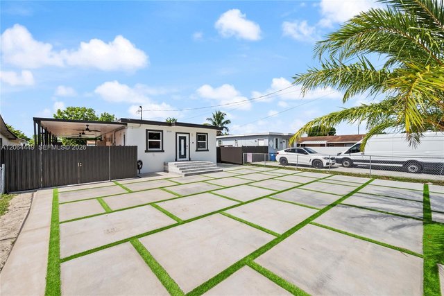 11120 SW 2nd St, Sweetwater FL 33174