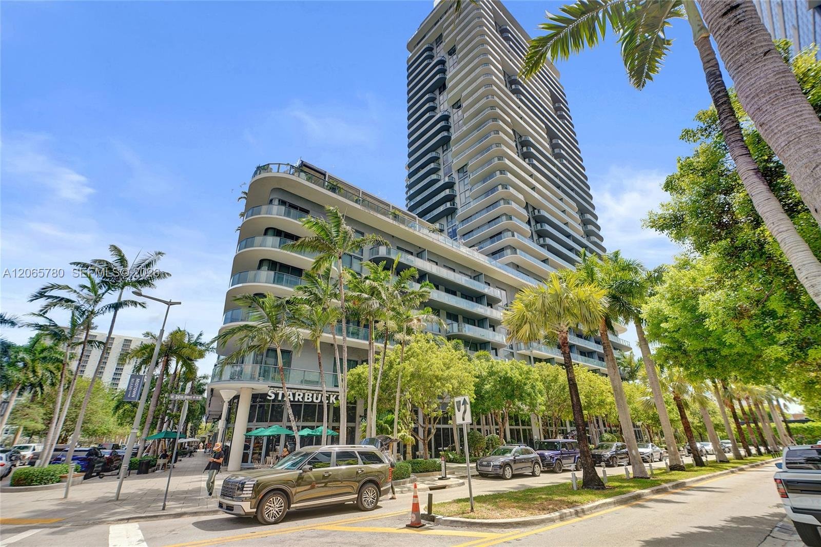 121 NE 34th St # 2705, Miami FL 33137