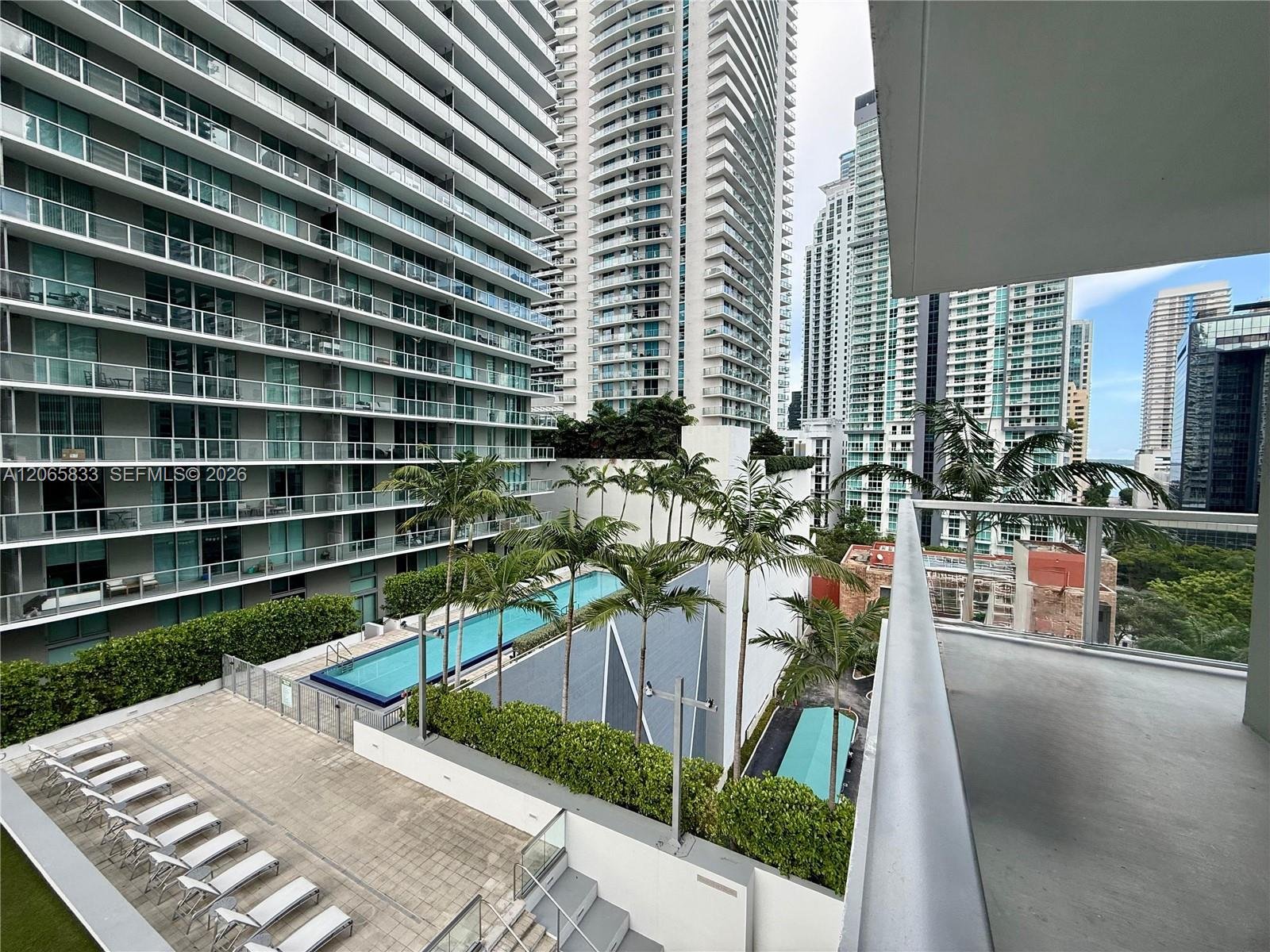 79 SW 12th St, Miami FL 33130