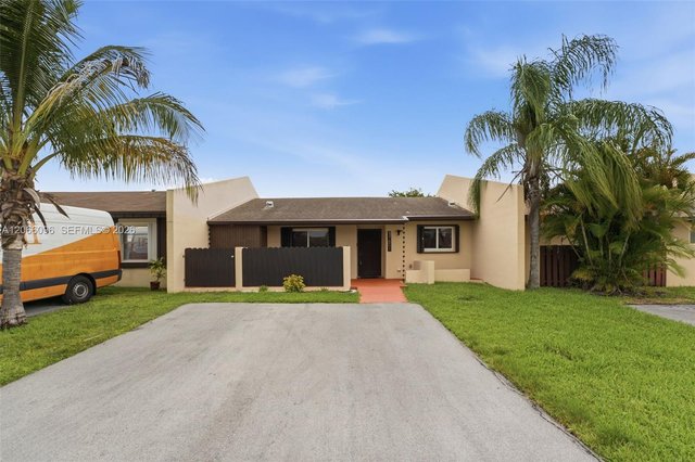 11601 SW 123rd Ave, Miami FL 33186