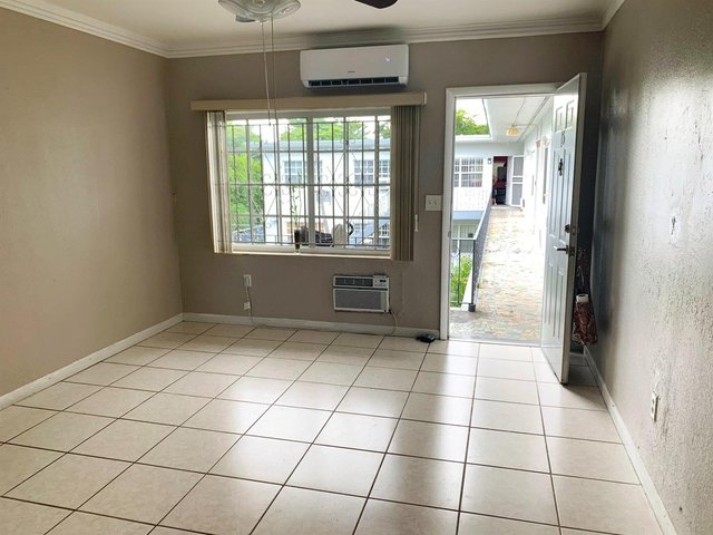 555 SW 16TH Avenue # 15, Miami FL 33135