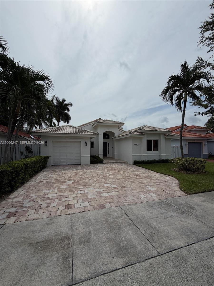 14525 NW 88 ave # 14525, Miami Lakes FL 33018