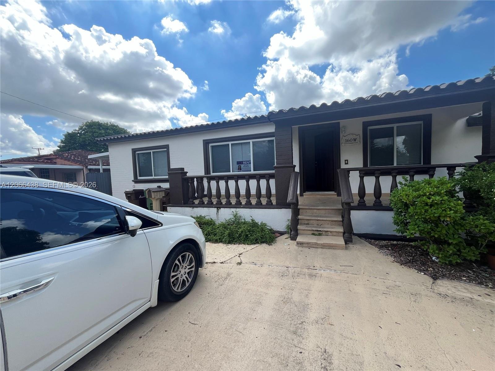 160 W 60th St # 0, Hialeah FL 33012