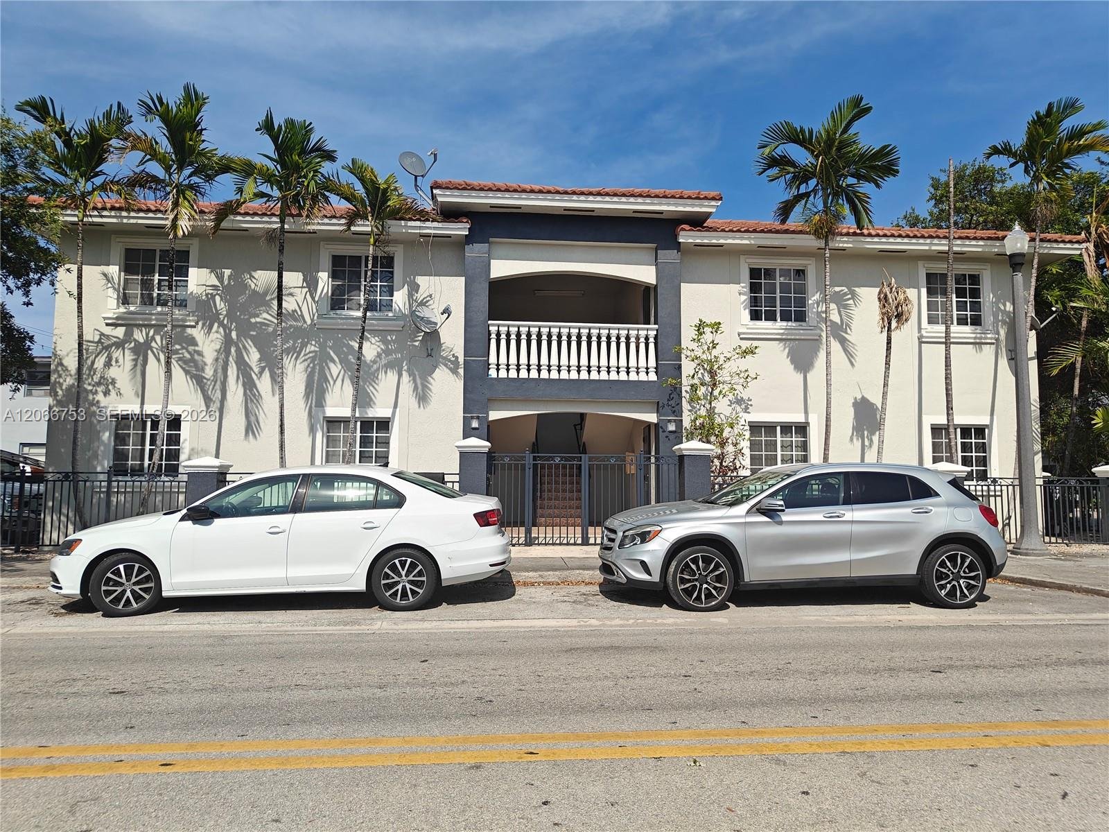 Hialeah, FL