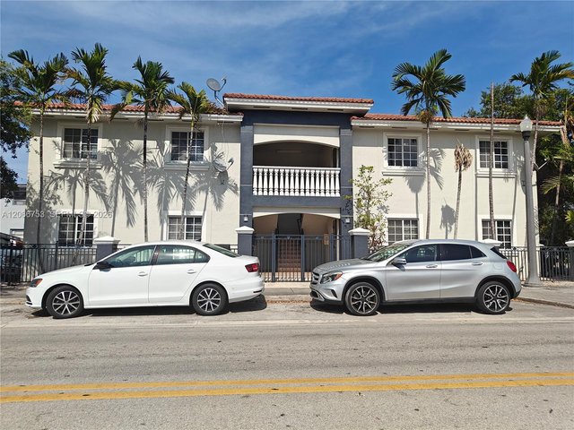 Hialeah, FL