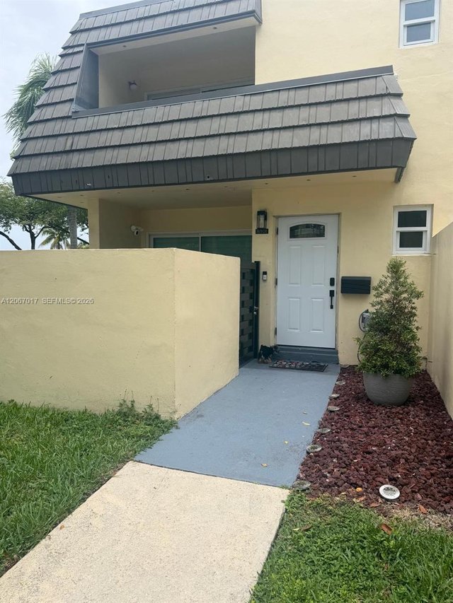 8301 SW 137th Ave # 8301, Miami FL 33183