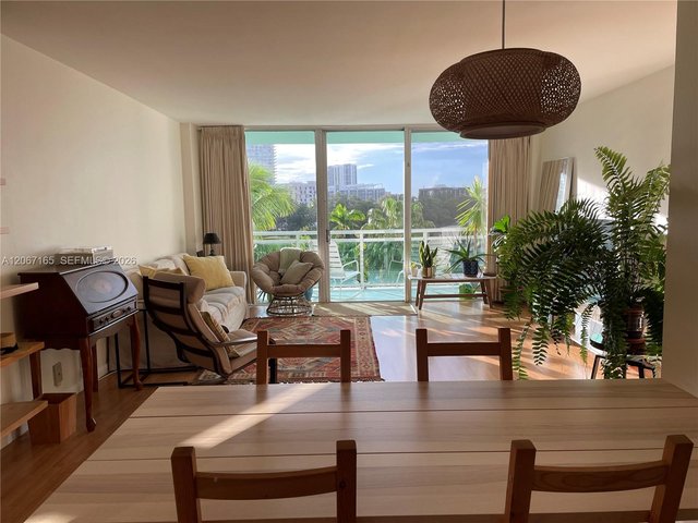 3301 NE 5th Ave # 501, Miami FL 33137