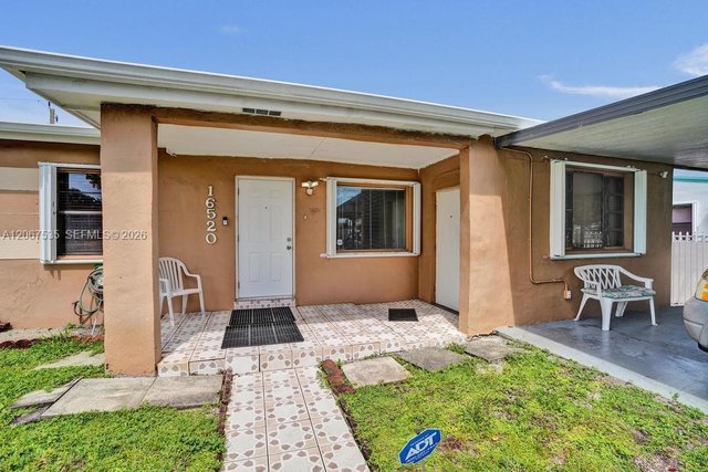 16520 NW 18th Ave, Miami Gardens FL 33054