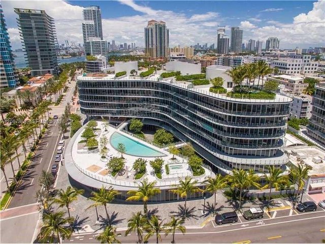 1 Collins Ave # 406, Miami Beach FL 33139