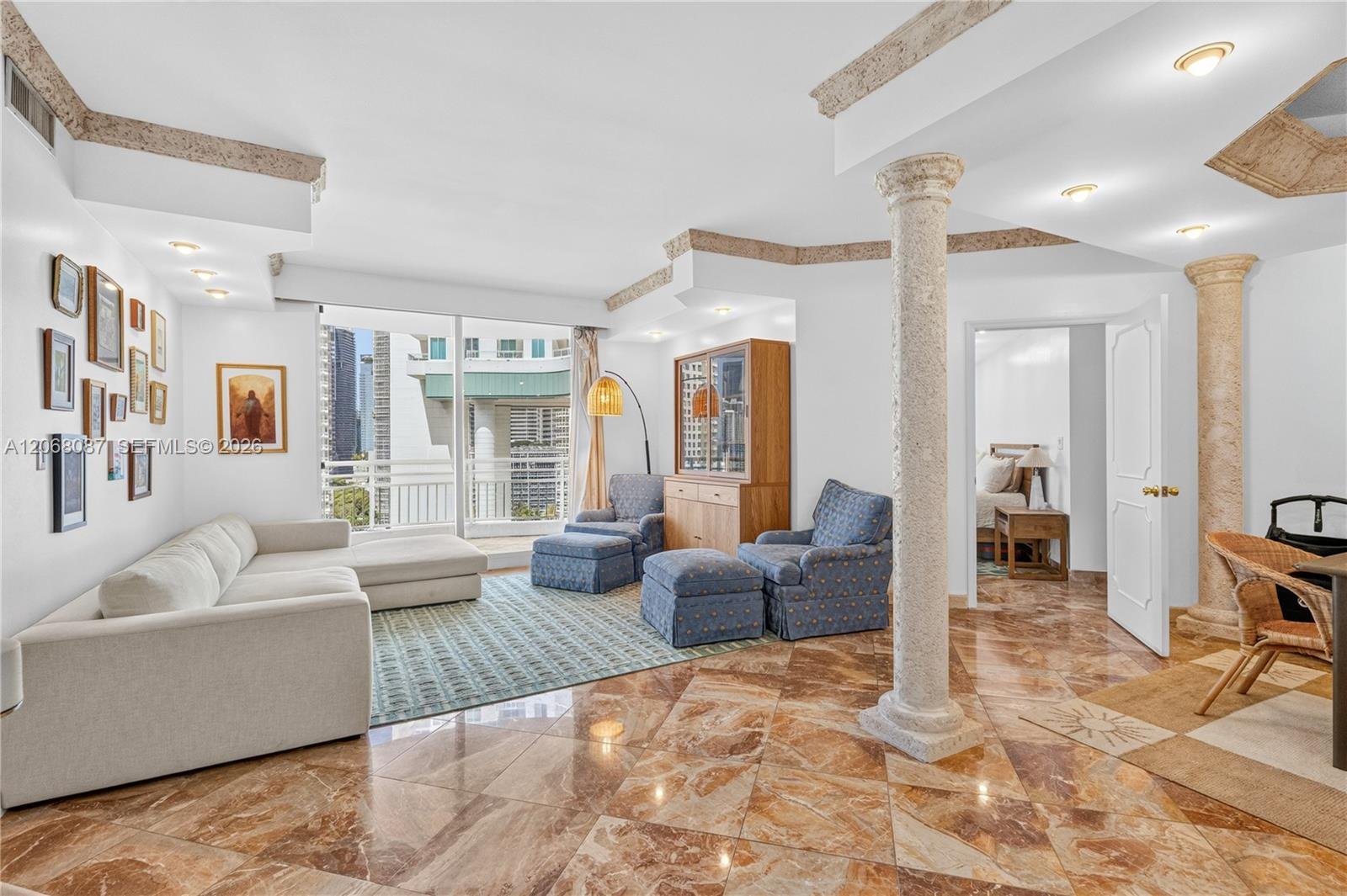 888 Brickell Key Dr # 1600, Miami FL 33131