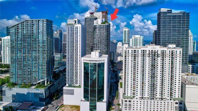 55 SW 9th St # 3509, Miami FL 33130
