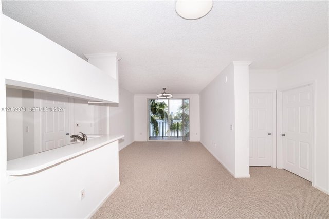 17100 N Bay Rd # 1407, Sunny Isles Beach FL 33160