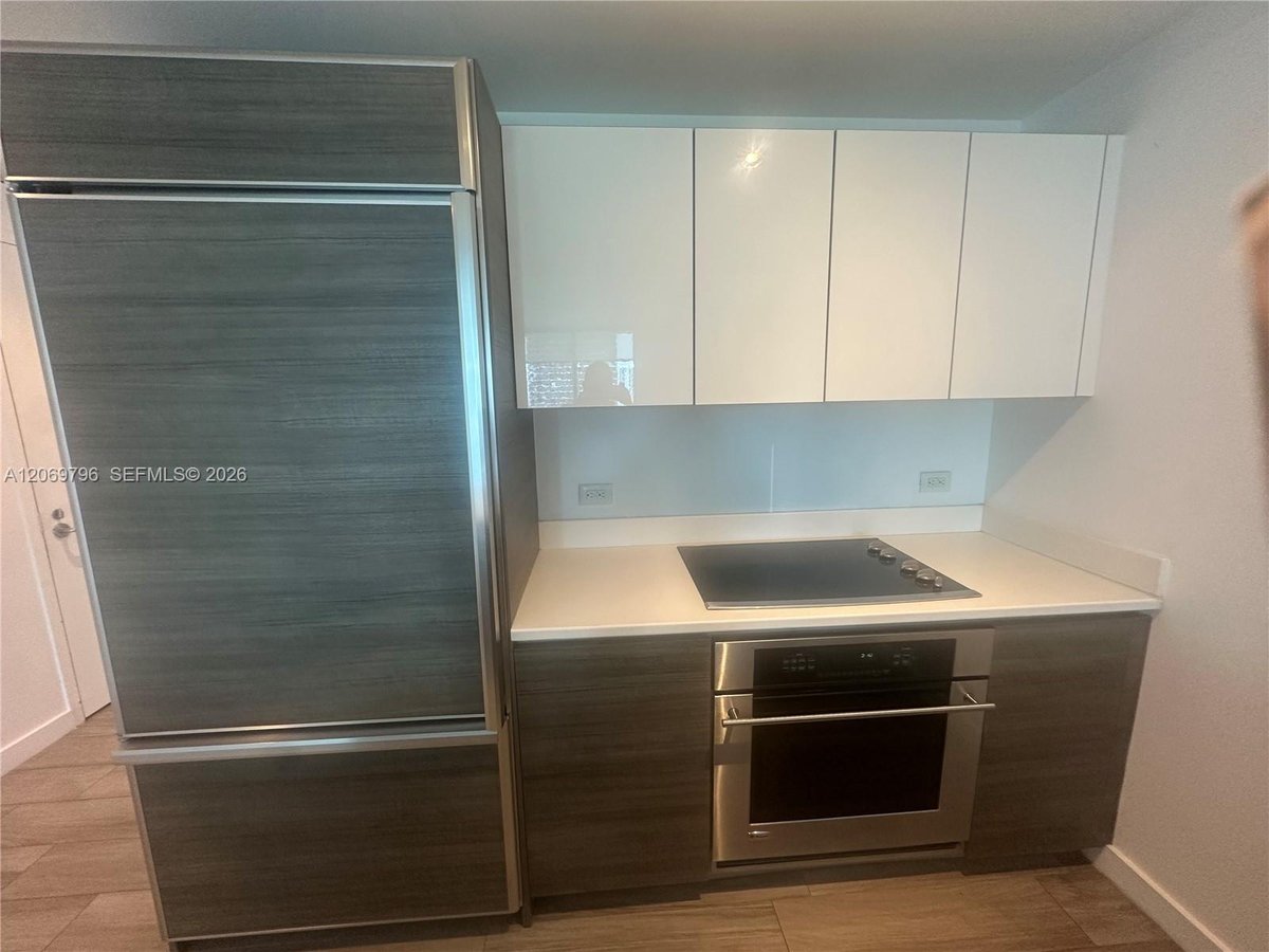 1100 S Miami Ave # 2807, Miami FL 33130