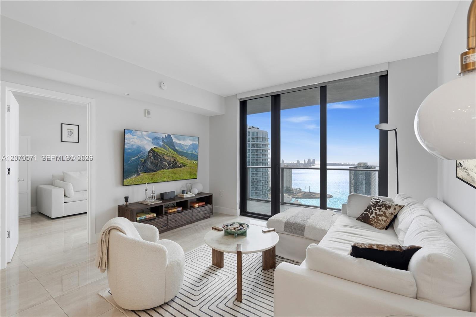 1010 Brickell Ave # 3903, Miami FL 33131