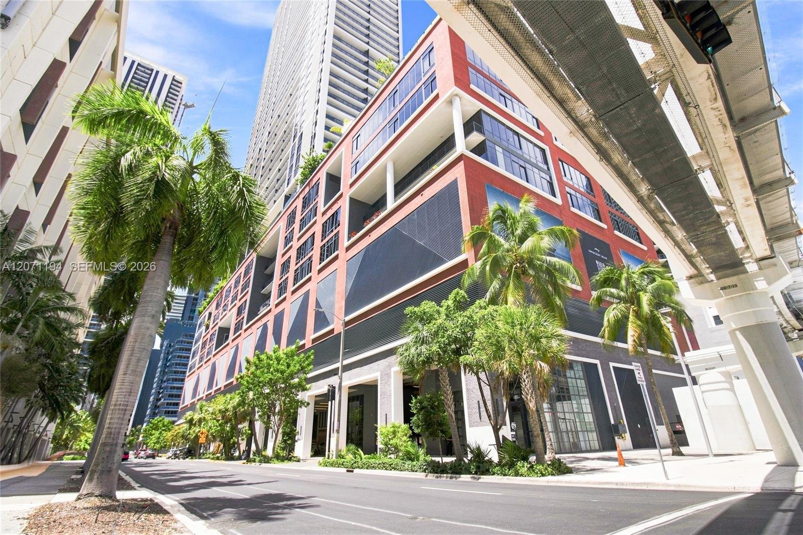 159 NE 6th St # 5102, Miami FL 33132