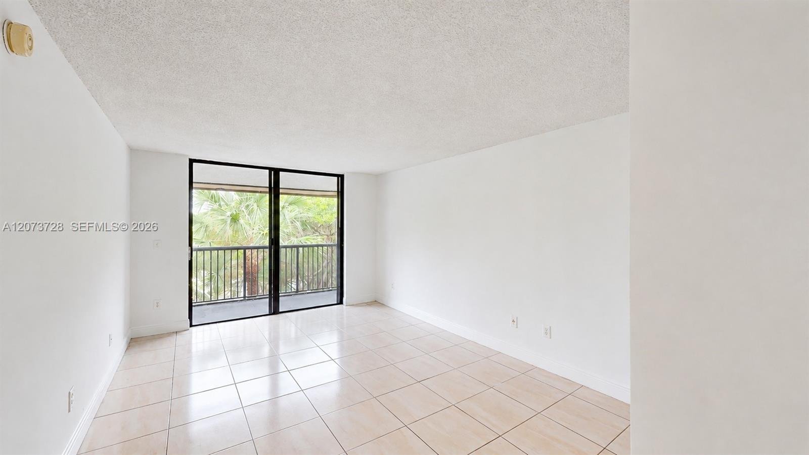14201 N Kendall Dr # 401D, Miami FL 33186