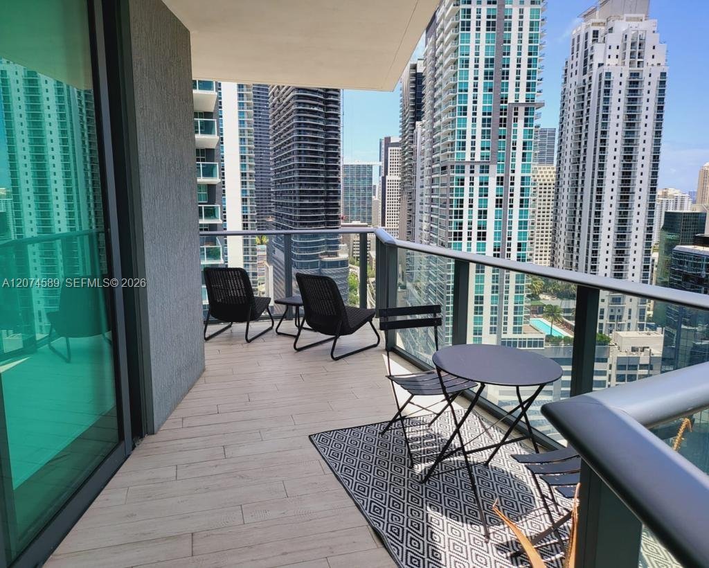 1300 S Miami Ave # 2501, Miami FL 33130