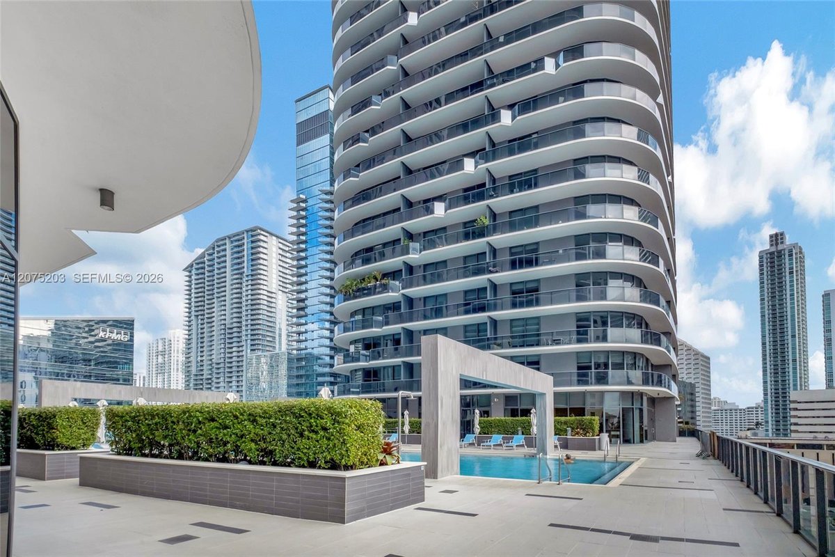 Miami, FL