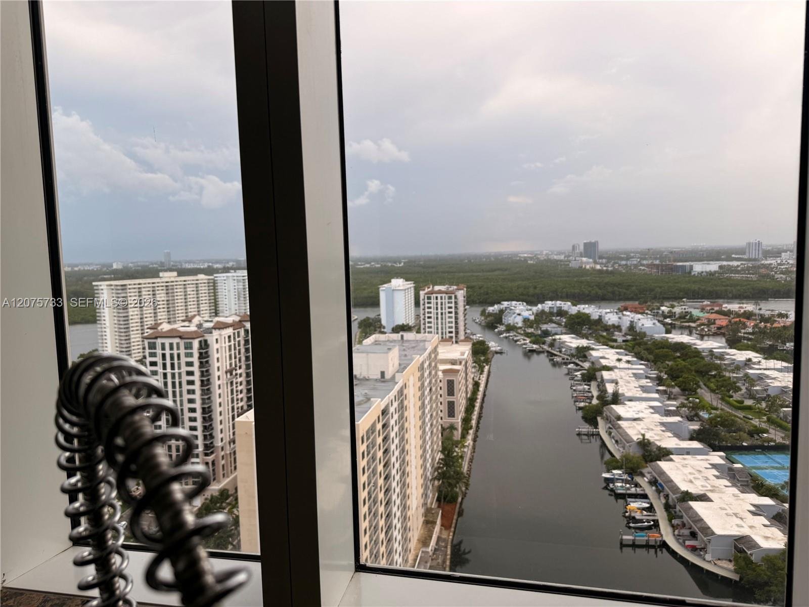 16001 SW Collins Ave # 2406, Sunny Isles Beach FL 33160