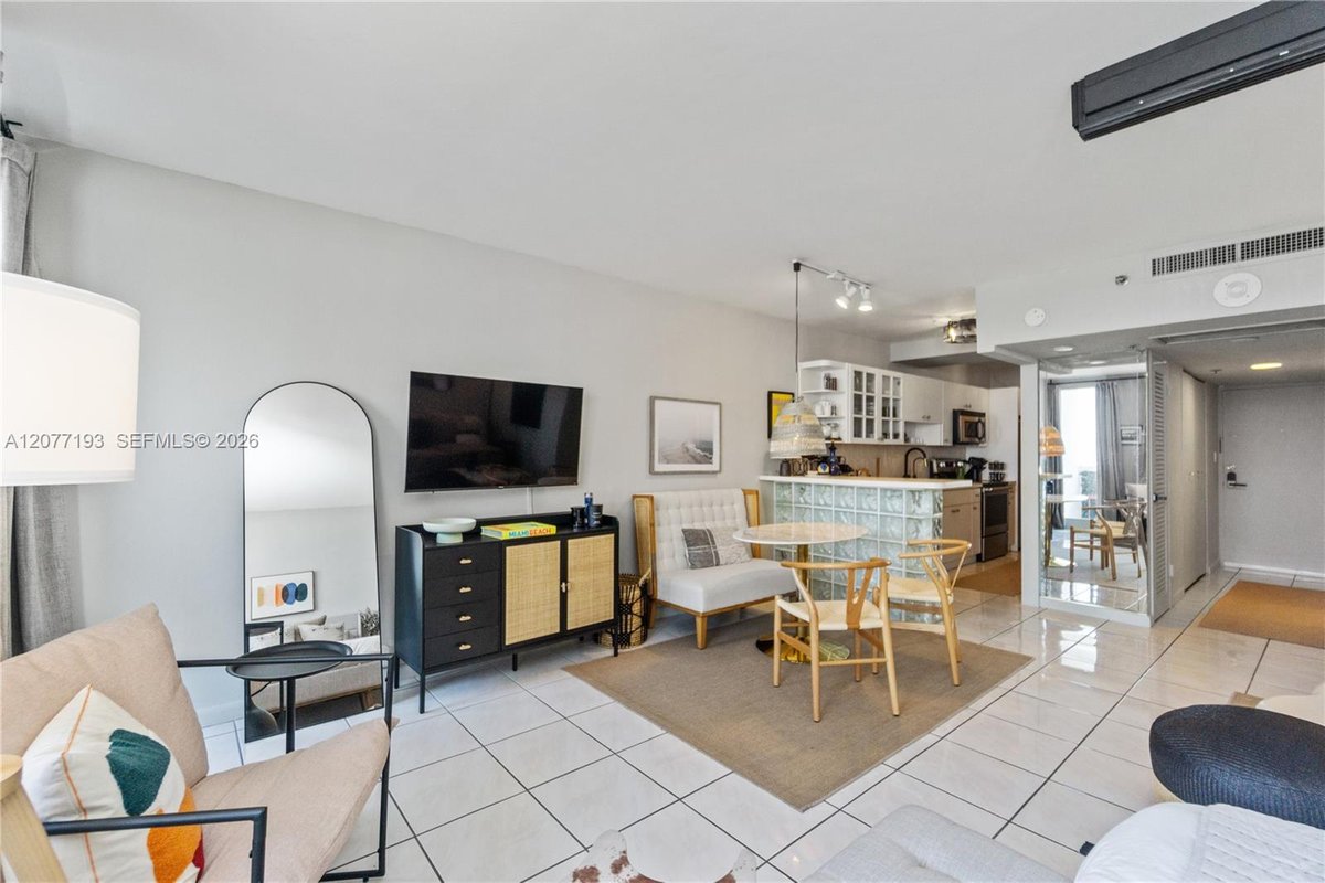 100 Lincoln Rd # 1107, Miami Beach FL 33139
