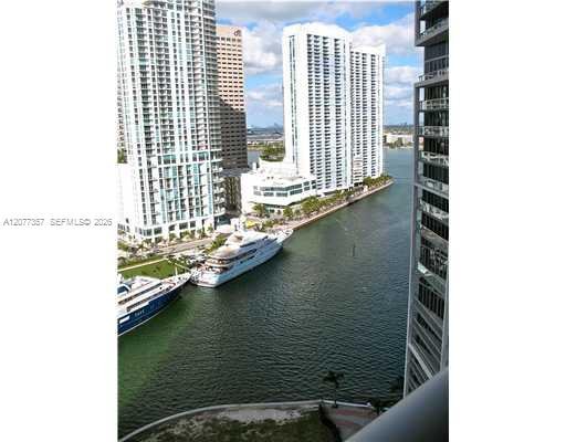 Miami, FL