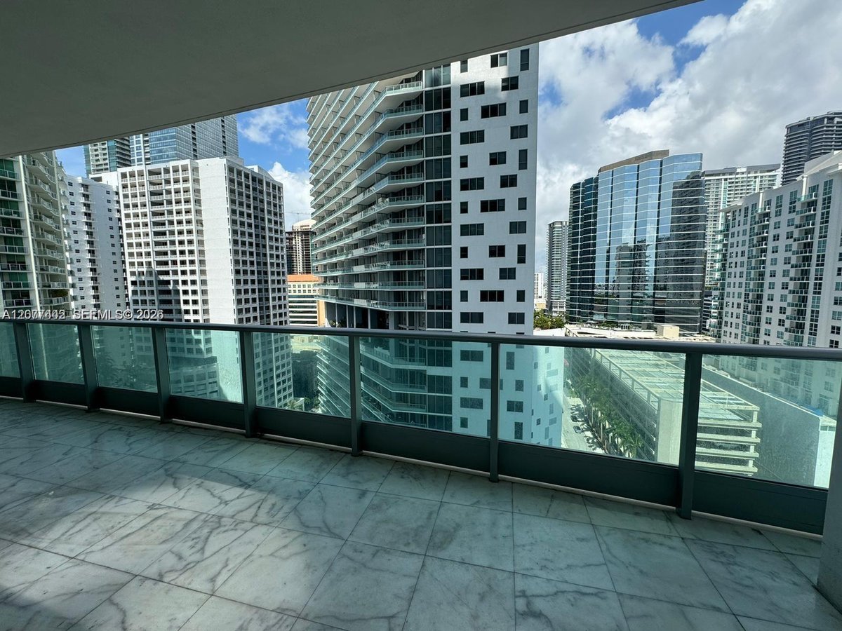 1331 Brickell Bay Dr # 1704, Miami FL 33131