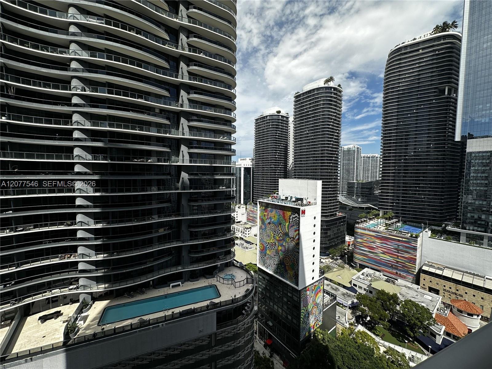 Miami, FL