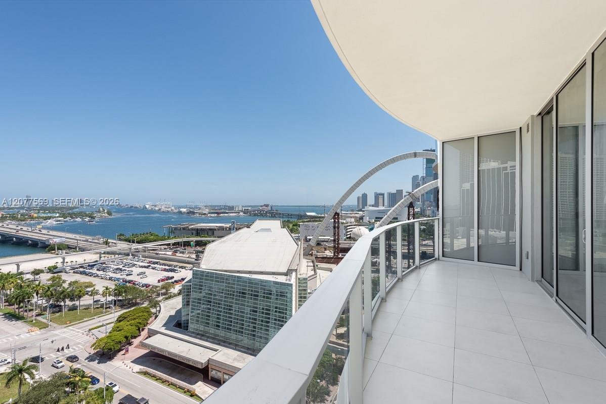 1400 Biscayne # 1604, Miami FL 33132