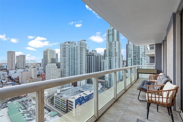 50 Biscayne Blvd # 2507, Miami FL 33132