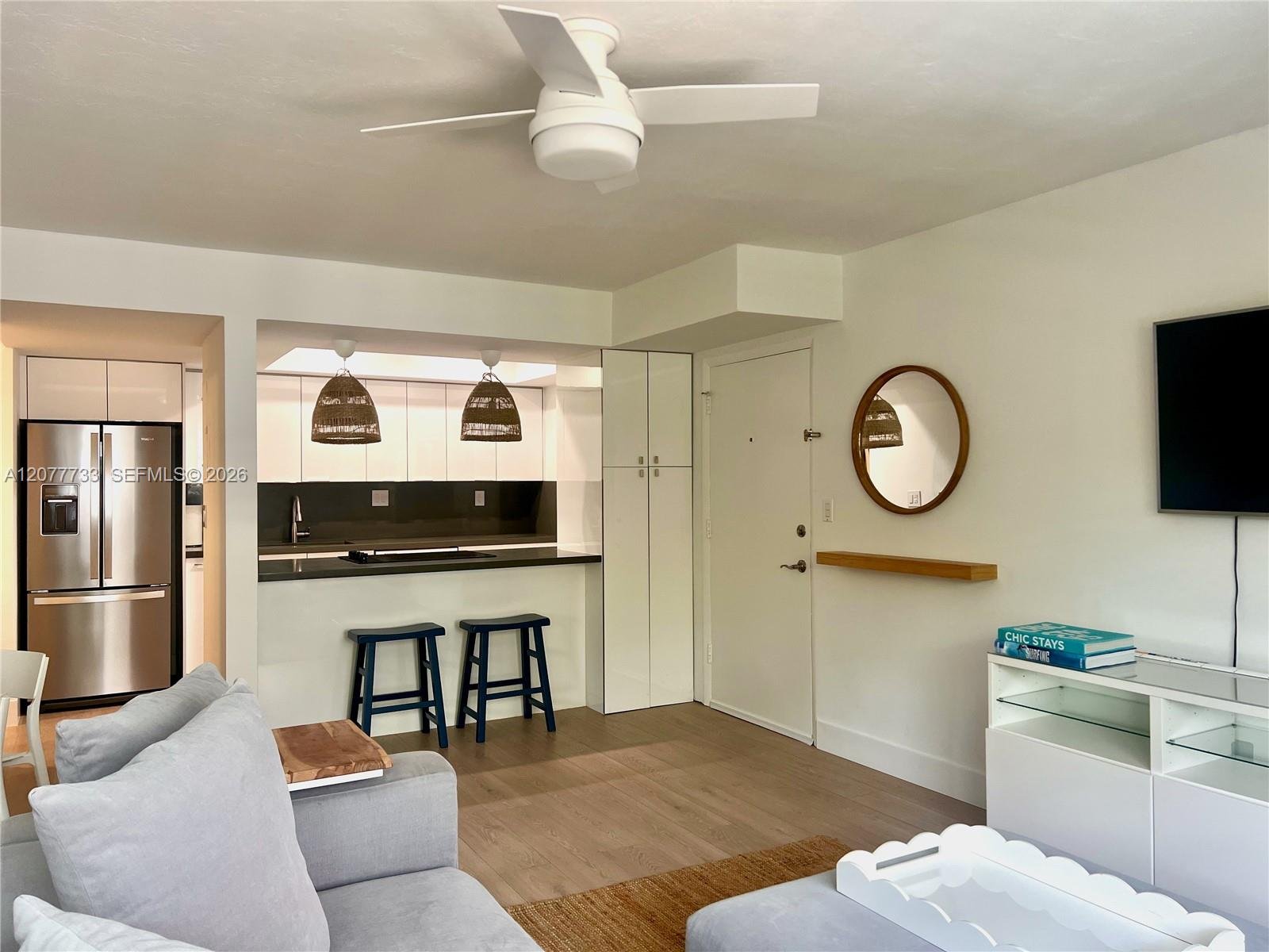 195 Sunrise Dr # 8, Key Biscayne FL 33149
