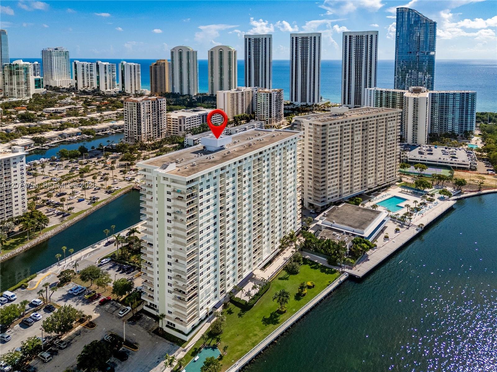 500 Bayview Dr # 825, Sunny Isles Beach FL 33160