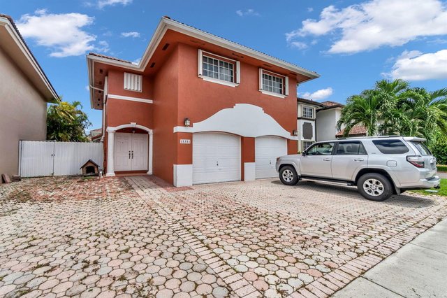 15351 SW 40TH Terrace, Miami FL 33185