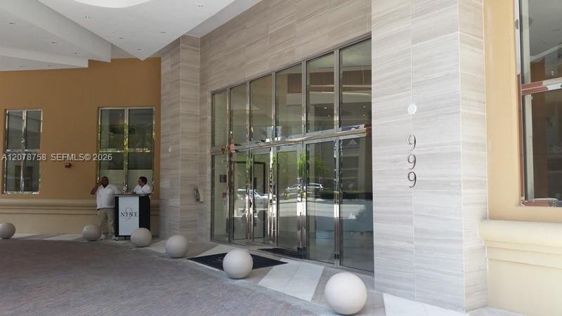 999 SW 1st Ave # 2511, Miami FL 33130