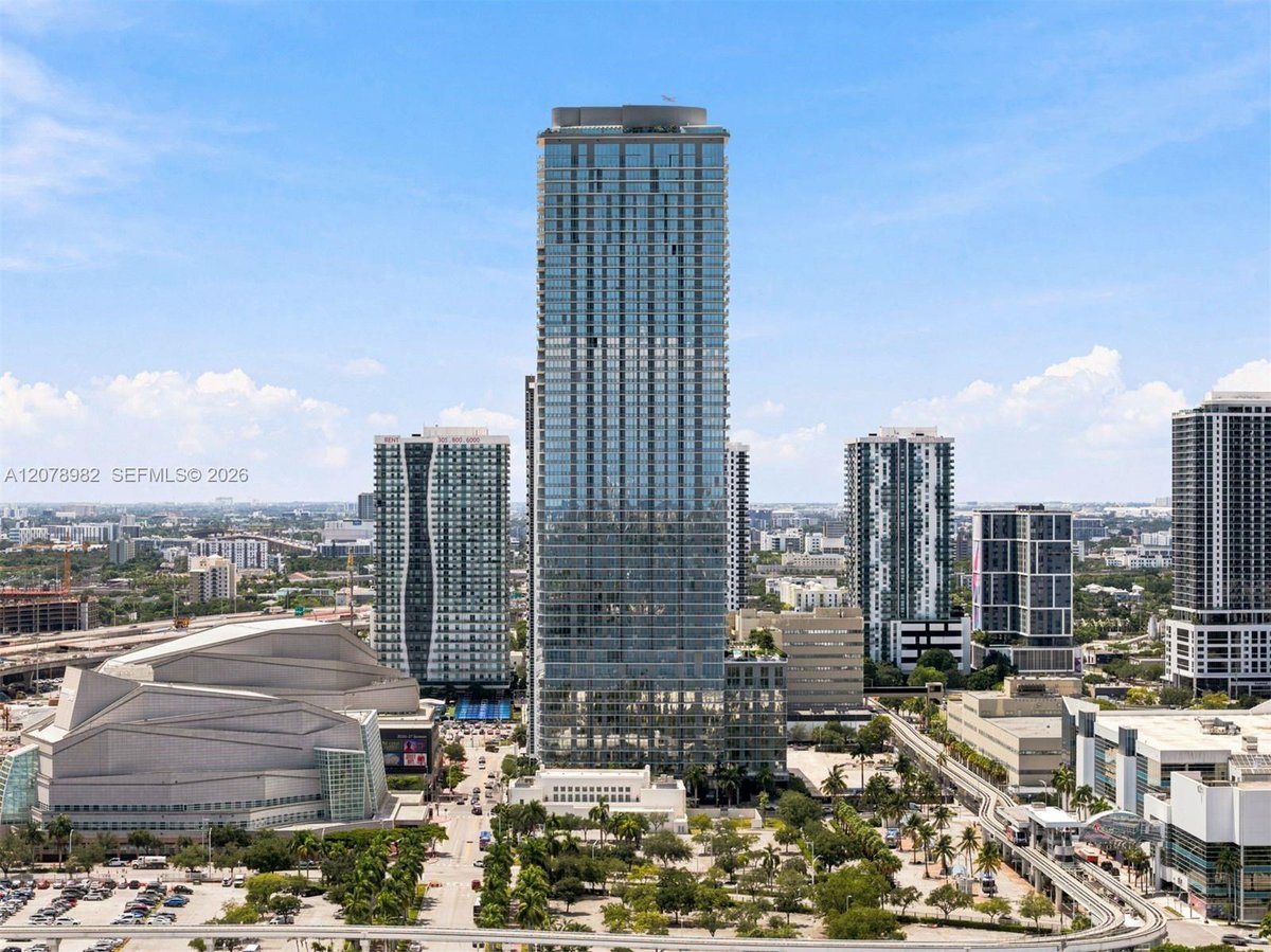 1400 Biscayne Blvd # 505, Miami FL 33132