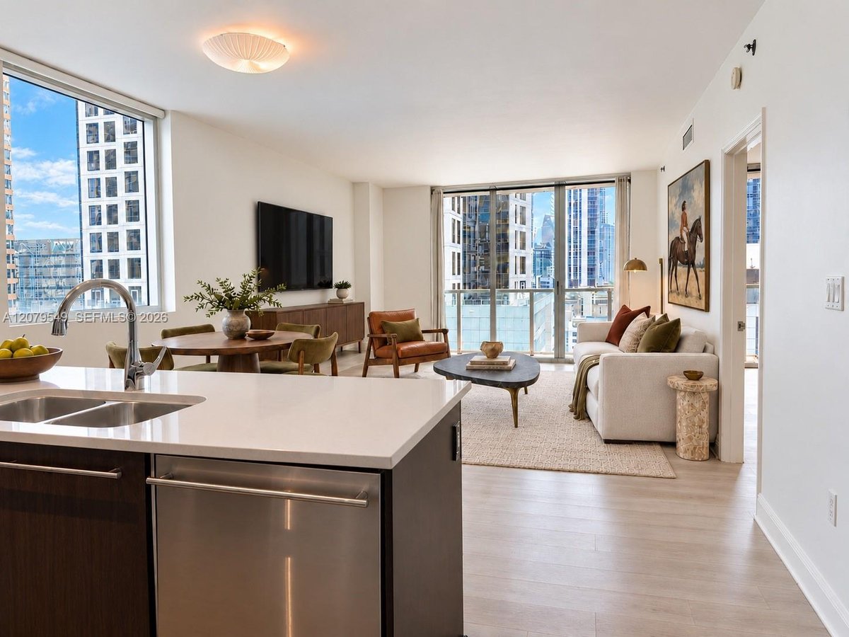 55 SE 6th St # 1510, Miami FL 33131
