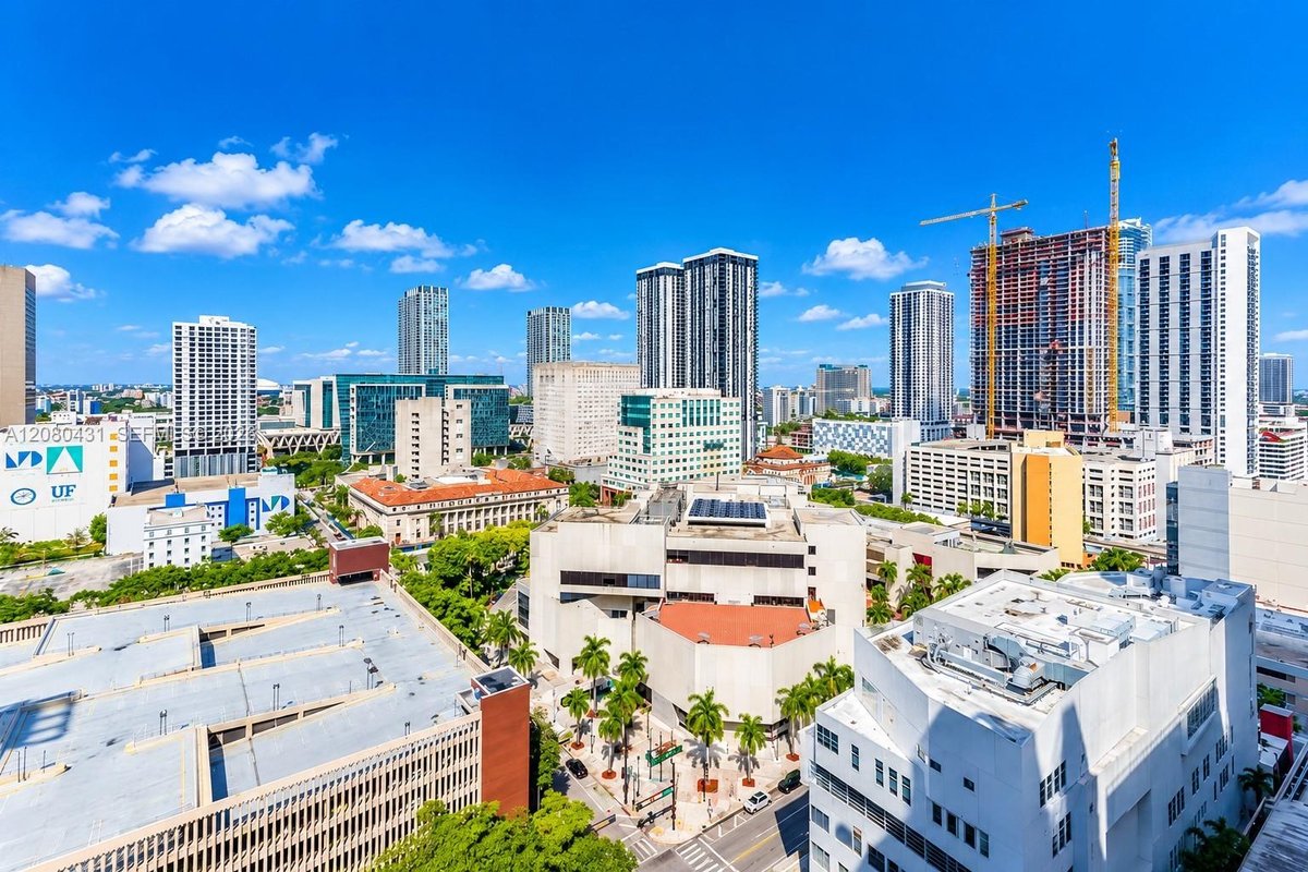 234 NE 3rd St # 2107, Miami FL 33132