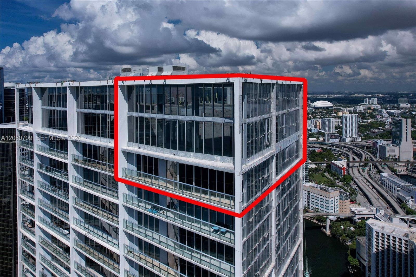 465 Brickell Ave, Miami FL 33131
