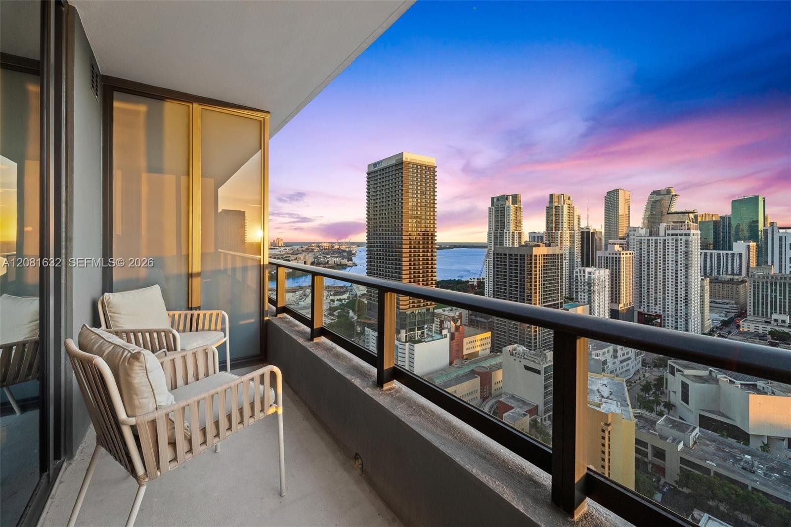 159 NE 6th St # 3210, Miami FL 33132