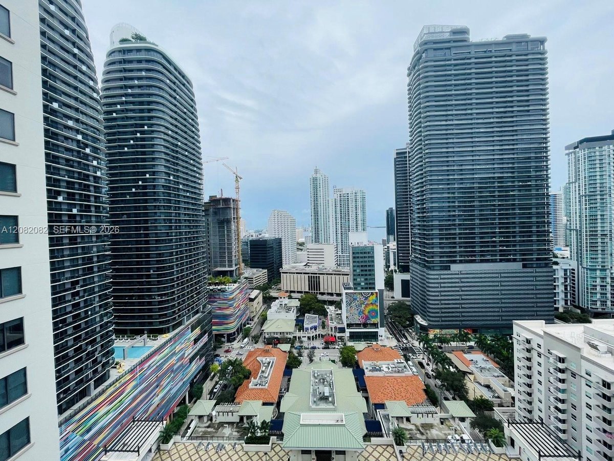 999 SW 1st AVE # 2710, Miami FL 33130